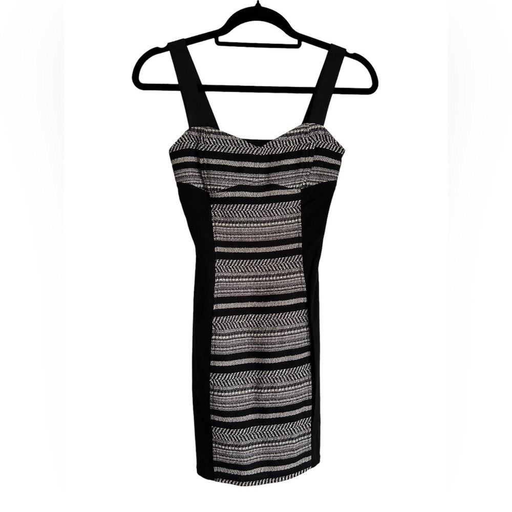 DIVIDED by H&M Aztec Color Block Fitted Bodycon Dress- Black/Gray Size 4